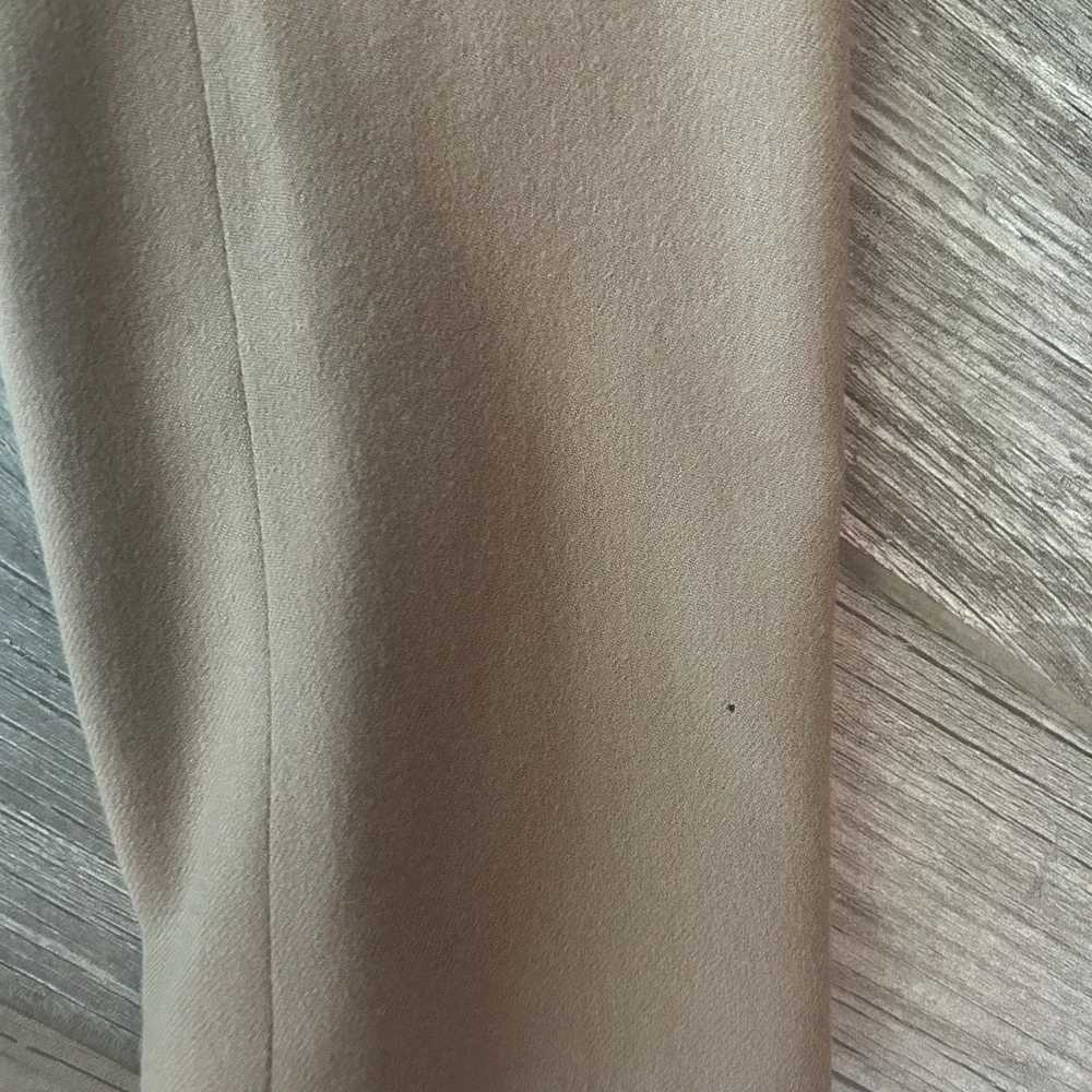 VTG JONES NEW YORK Women's Tan Double Breasted Blazer 100% Wool‎ Classic Style L